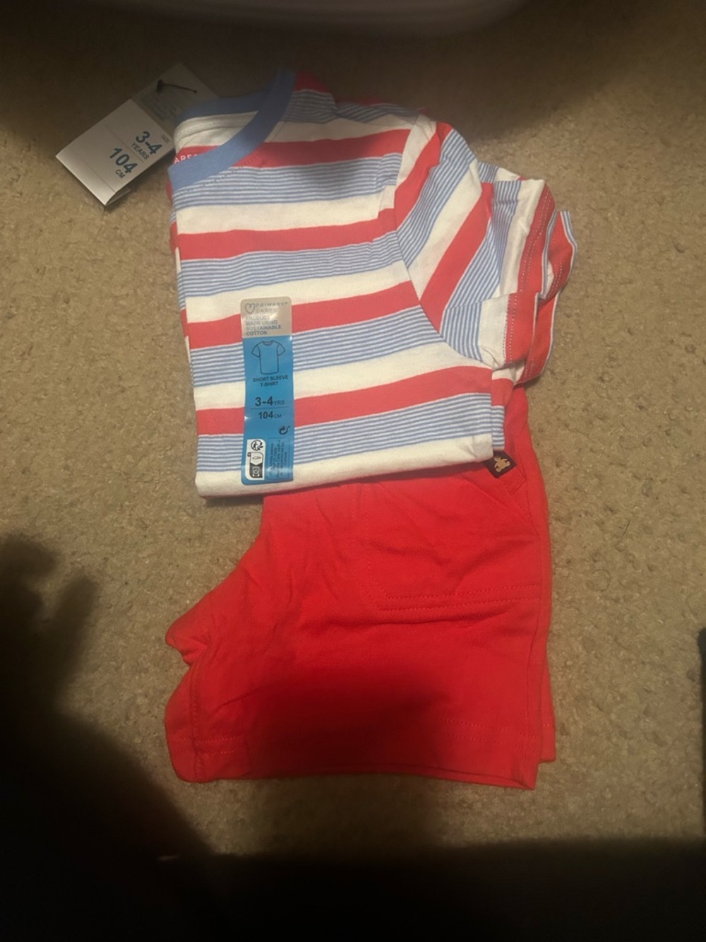 Kids' Red & White Blue Striped Short Sleeve Set
This is multiple sets